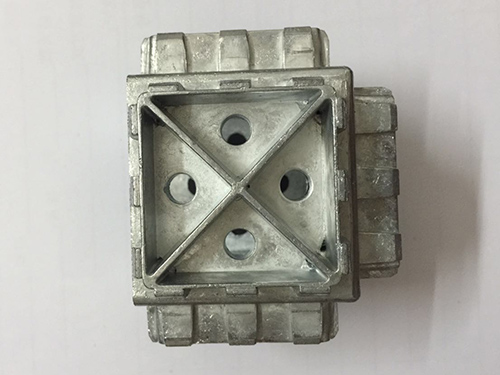 东莞铝合金压铸厂
